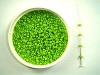 Glasperle ca. 2,5 mm vårgrøn 100 g