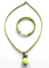 Halskæde med armbånd vårgrøn - UNIKA - eget design