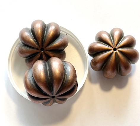 Perle kobber melon antik look 3 stk. MEGET flotte.