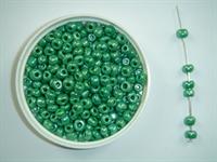 Glasperle 4 mm Luster mellem grøn 100 g